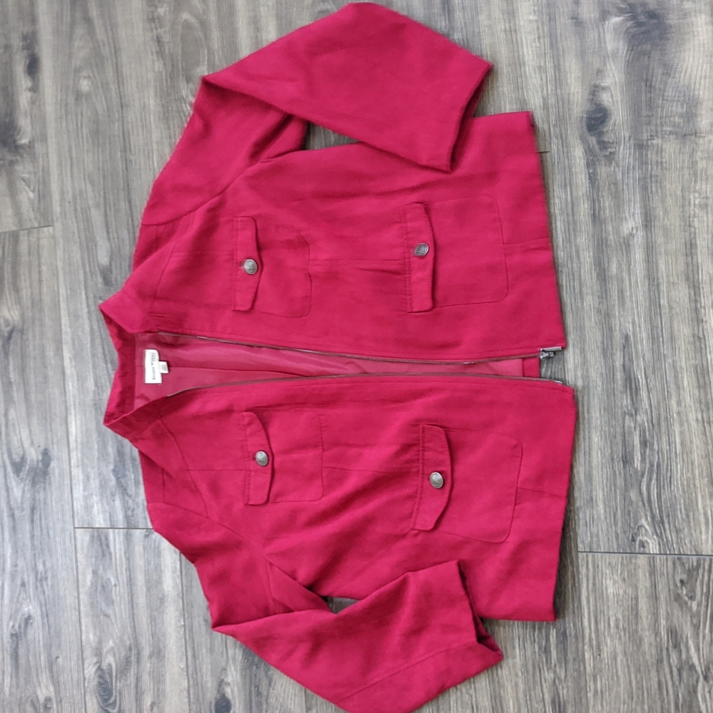 Studio Works Red Jacket - Picture 2 of 9